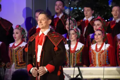 Koncert kolęd w wykonaniu Zespołu Śląsk” 5