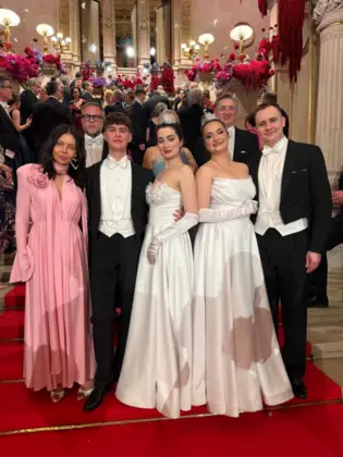 Uczeń Technikum nr 3 w Lublińcu uczestnikiem Balu Debiutantów w Operze Wiedeńskiej 3