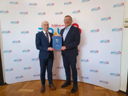 Adam Ożarowski pozostaje na stanowisku dyrektora Zespołu Szkół Nr 1 im. Adama Mickiewicza w Lublińcu