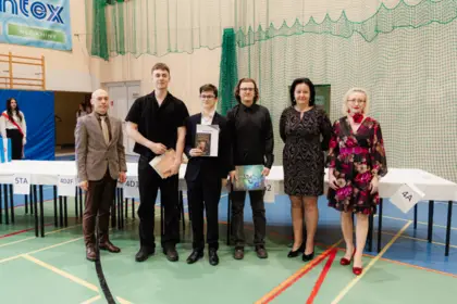 Pożegnanie maturzystów Mickiewicz 24.04.2026-1 (10)