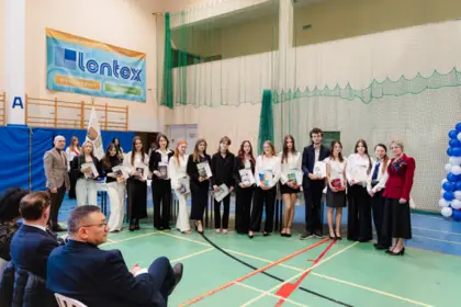 Pożegnanie maturzystów Mickiewicz 24.04.2026-1 (3)