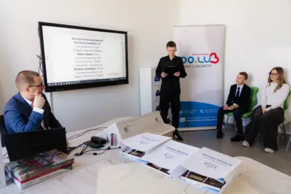 XI Powiatowy Konkurs  „Lubi mi się tu być” 6