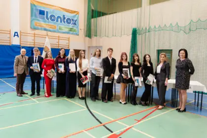 Pożegnanie maturzystów Mickiewicz 24.04.2026-1 (5)