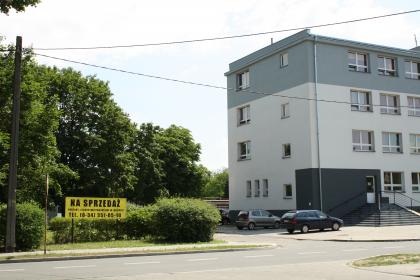 Ogłoszenie o III przetargu ustnym nieograniczonym na sprzedaż nieruchomości położonej w Lublińcu przy ulicy Sobieskiego, stanowiącej własność Powiatu Lublinieckiego