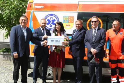 PILNE! 624 000 zł na szpital i 1 433 269 zł na inwestycje w powiecie!