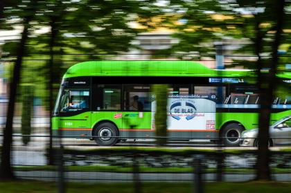 Na terenie Powiatu Lublinieckiego kursuje 106 par połączeń publicznej komunikacji zbiorowej