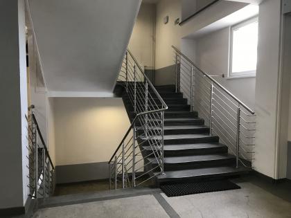 Budynek Powiatowego Centrum Usług Społecznych pięknieje z dnia na dzień