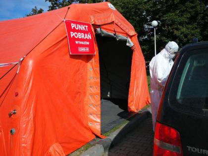 PILNE!!!<br/>Wydłużamy godziny rejestracji do punktu pobierania wymazów drive-thru