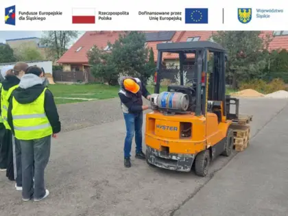 Nowe umiejętności i nowoczesne wyposażenie w ZSOT dzięki projektowi unijnemu 3