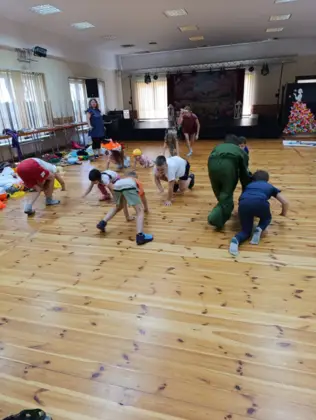 Kreatywność i dobra zabawa podczas kolejnego spotkania w ramach projektu „Nasz Powiat – Nasze Pasje” 7