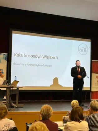 Powiatowe szkolenie KGW w Woźnikach 1