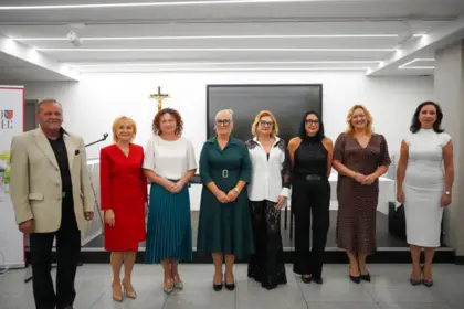 Wspomnienia, folklor i wzruszenia czyli „Spotkanie Pokoleń” z „Halką”