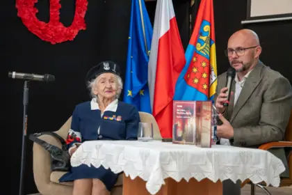 Żywa lekcja historii z Heleną Kamerską, sanitariuszką Powstania Warszawskiego
