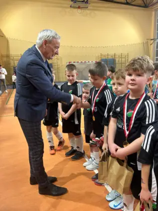 600881518_122112165465107919_7833306902314067191_n